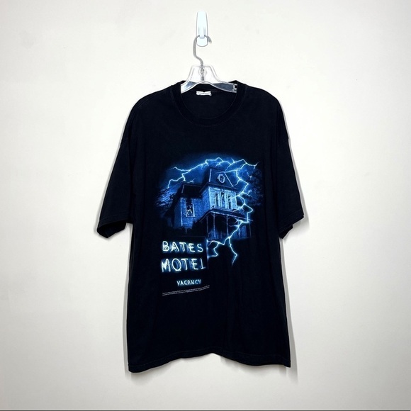 Bates Motel Vintage T Shirt Universal Studios - Picture 1 of 6